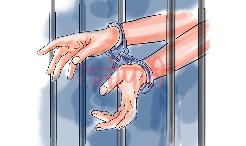 कैलालीमा लागुऔषधसहित तीन पक्राउ