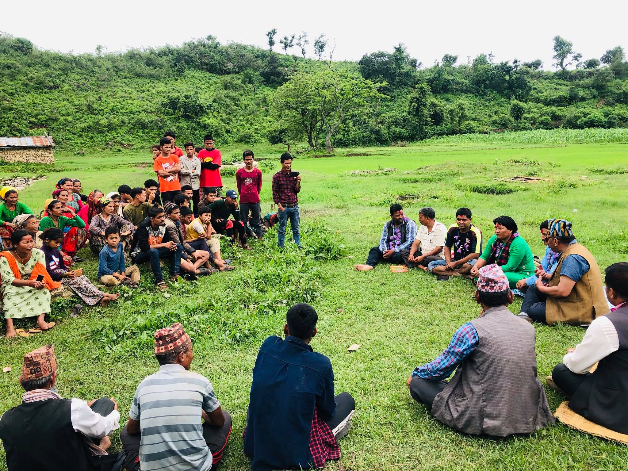 रेक्चा र पुच्मा बागमारा गाउँको प्यास बारे मन्त्रि थापाको चासो ;अभाव हुन नदिने प्रतिबद्धता